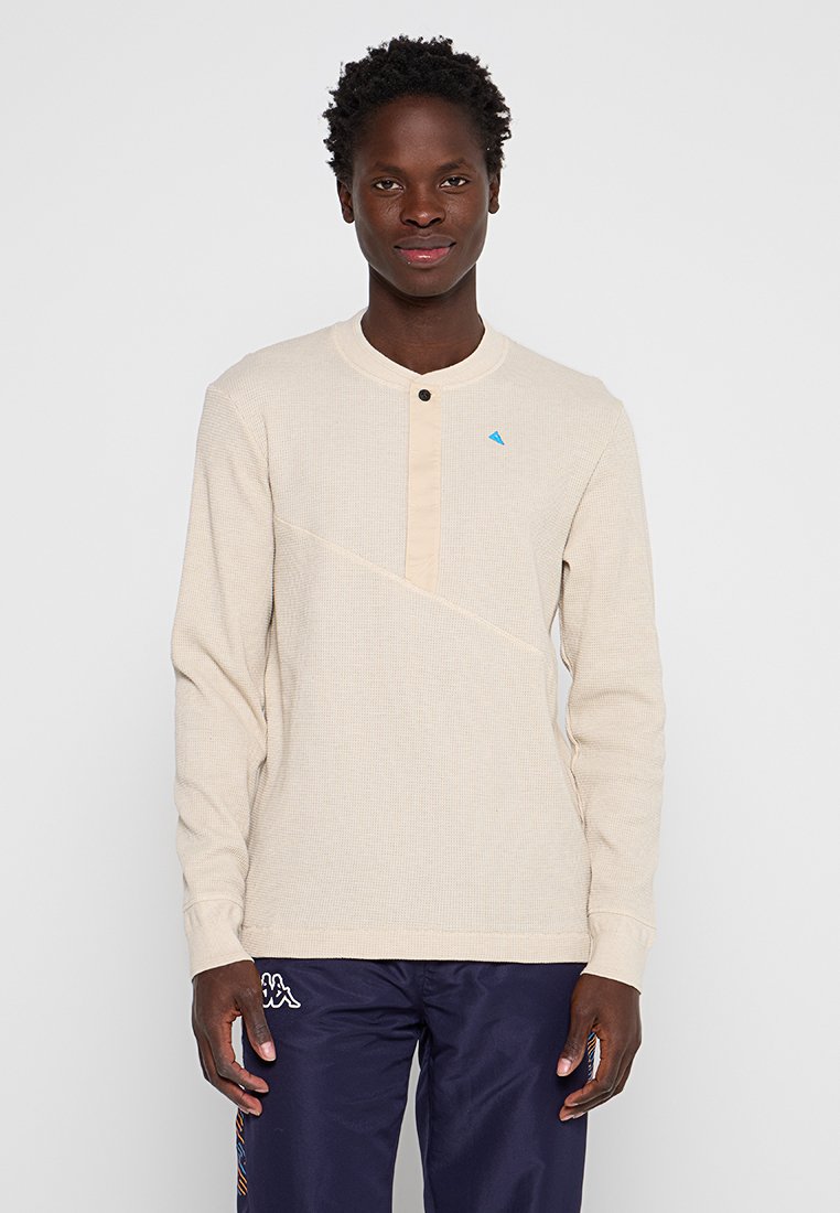 Klättermusen Longsleeve beige