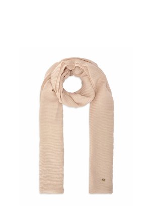 Jasnobeżowy prążkowany szalik z pętlą zawiązaną na środku oraz małym złotym emblematem blisko dolnej krawędzi.