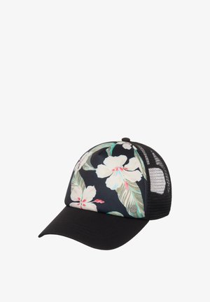 Czarna siateczkowa czapka z daszkiem typu trucker z zakrzywionym daszkiem, z białymi kwiatami hibiskusa i zielonymi liśćmi na przedniej części.