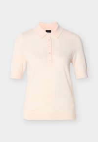 Ανοιχτό ροζ κοντομάνικο πόλο μπλουζάκι με κλασικό γιακά, πέντε κουμπιά και λεπτή πλεκτή υφή. Απλός και μίνιμαλ σχεδιασμός.