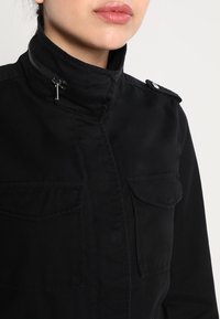 ONLY Chaqueta vaquera - black