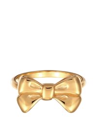 Guldring med en stor båge design, slät yta, polerad finish och rund band, som visar en känslig men djärv form.