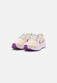 nike air zoom pegasus 35 guava ice