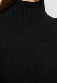 GAP Sweter