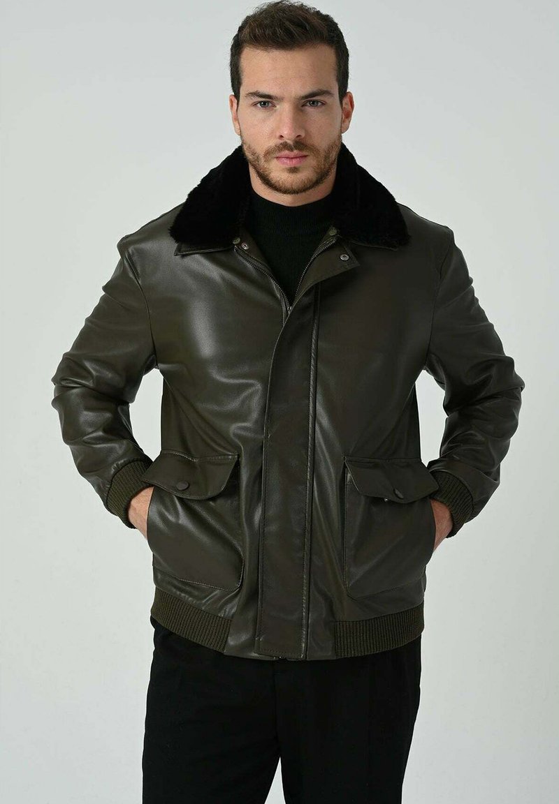 Antioch Faux leather jacket khaki Zalando.de