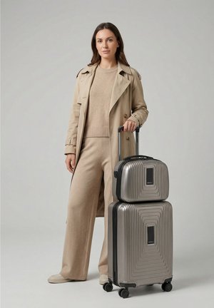 Redolz, REDOLZ UNISEX SET - Trolley - coffee grey metallic