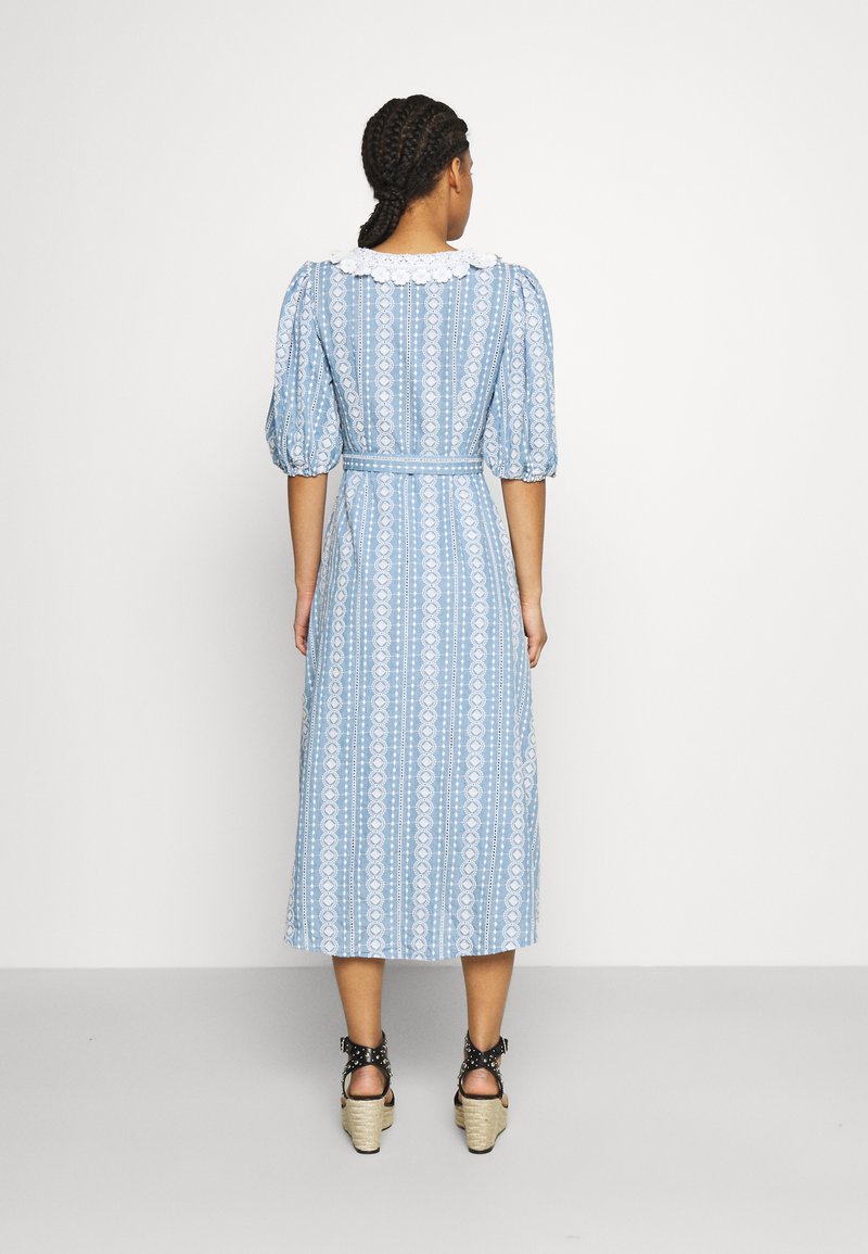 Maje Raviana Maxikleid Bleu Clair Hellblau Zalando De