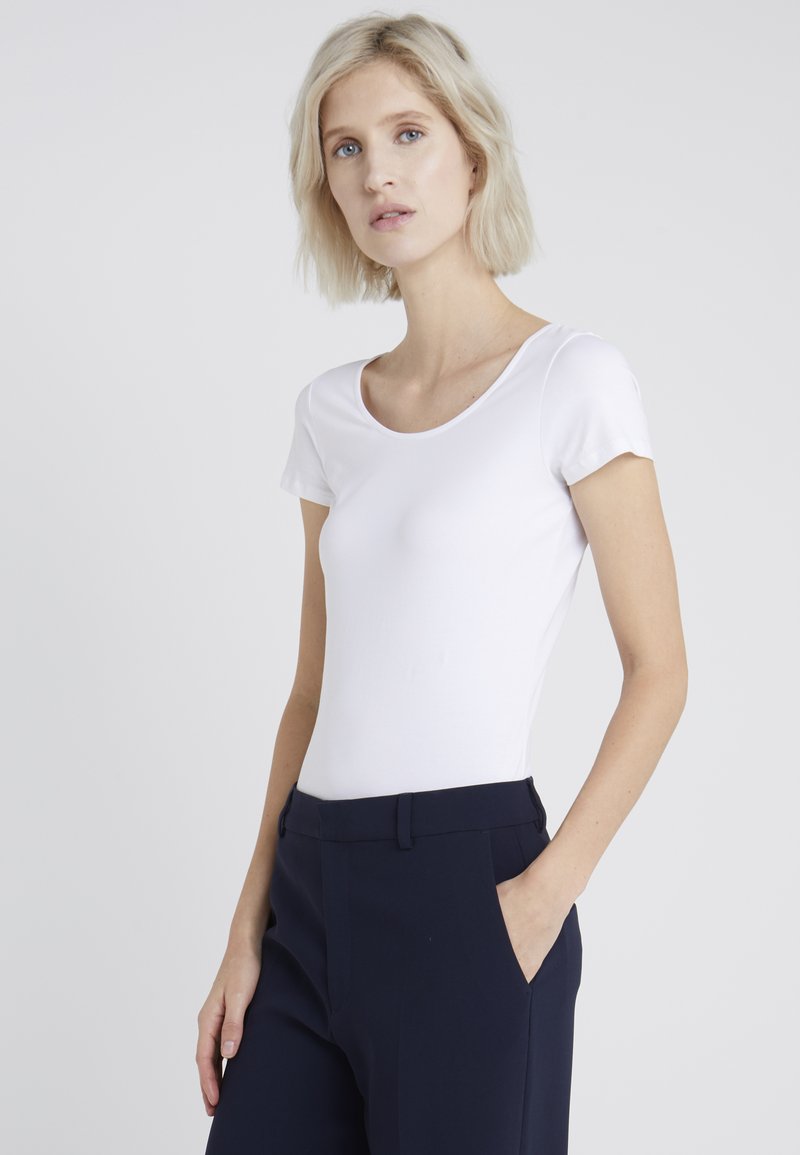 Filippa K SCOOP NECK TOP - T-shirts - white