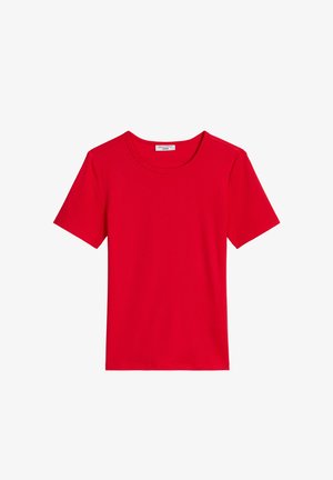 T-shirt rouge à manches courtes et col rond avec un ourlet droit, présenté à plat sur un fond blanc.