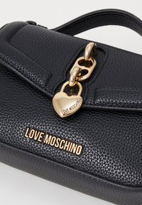 Love Moschino CHAIN DETAIL - Borsa a mano - nero