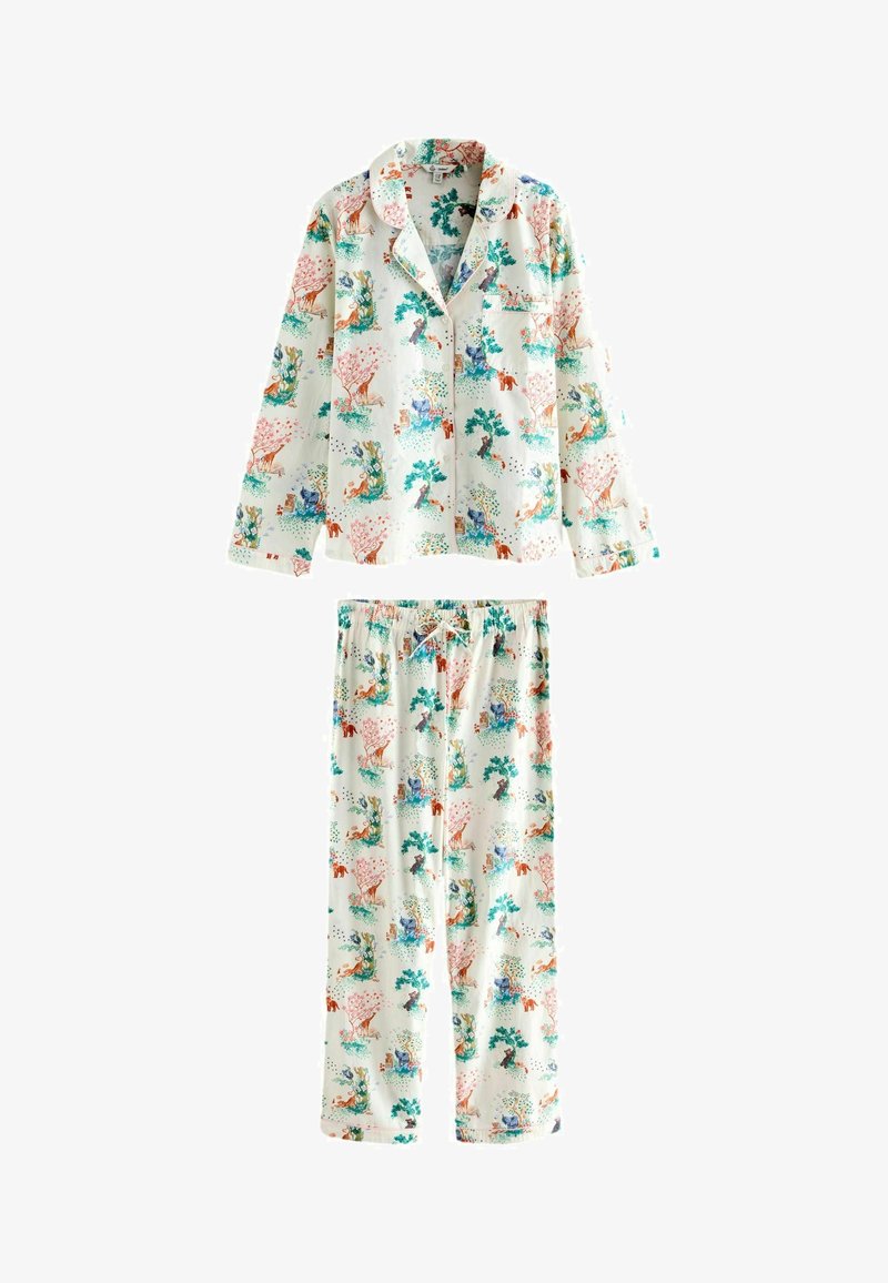 Dvodelni lagani set pidžame s dugim rukavima i gumbima na gornjem dijelu te hlačama s elastičnim pojasom, s šarenim uzorkom životinja i drveća na bijeloj pozadini.