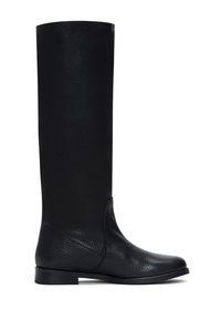 Bottes en cuir noires montantes avec une finition texturée, bout rond, petit talon épais et design sans couture pour une silhouette élégante.