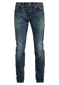 Mörkblå slim-fit denimjeans för män med blekna och slitna detaljer, framknapp, dragkedja och femficksdesign.