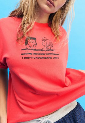 PULL&BEAR, OVERSIZE SNOOPY - T-SHIRT - T-shirt imprimé - red