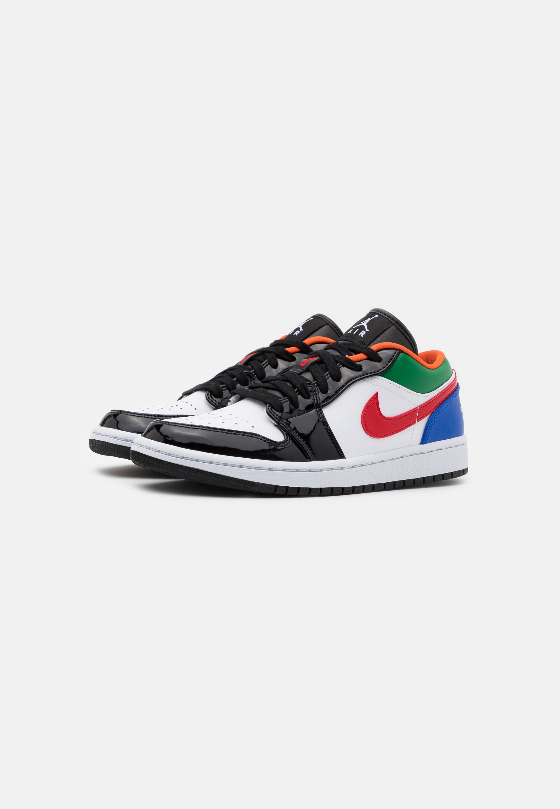 air jordan 1 low trainers white white hyper royal university red pine green