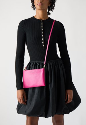 BEST CROSSBODY - Sac bandoulière - new fucsia