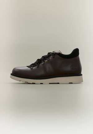Timberland, BRITTON MILLS  - Обувки с връзки - dark brown full grain