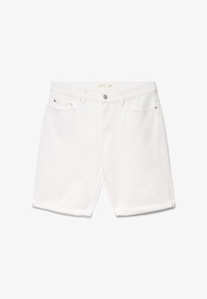 Shorts di denim bianco con bottoni frontali, chiusura lampo, passanti per cintura e design a cinque tasche, distesi su sfondo bianco.