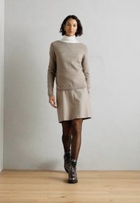 Gabor Comfort Botine cu șireturi - acciaio