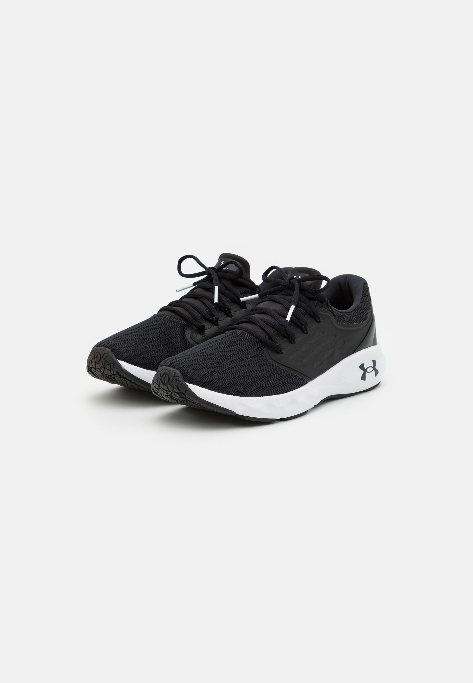 under armour black runners
