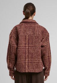 PROHIBITED Jachetă de vară - red