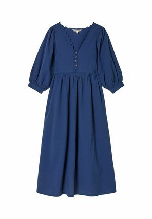 Blaues, strukturiertes Midikleid mit geschwungenem V-Ausschnitt, Vorderknöpfen, gepufften Dreiviertelärmeln und geraffter Taille.