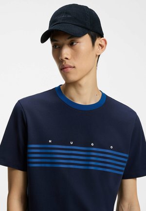 HUGO, HUGO METT-CO - Lippalakki - dark blue five