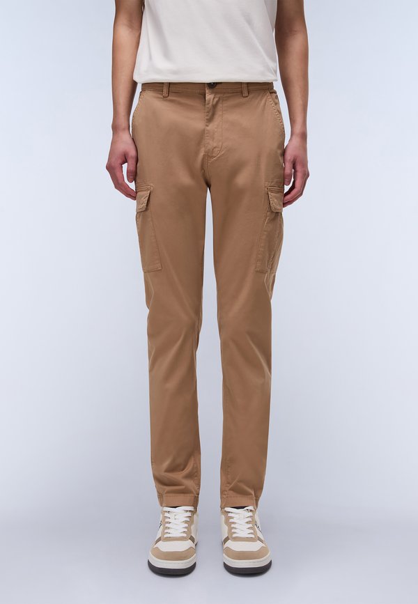 YASUNI - Cargo trousers - tannin