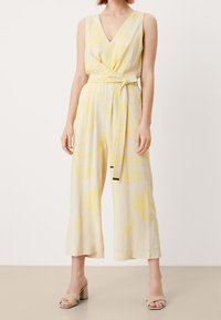 s.Oliver BLACK LABEL Mono - light yellow