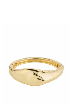 Gouden ring met een gladde, organische vorm en gepolijste afwerking. Kenmerkt zich door een afgeronde band en onregelmatige contouren voor een onderscheidende uitstraling.