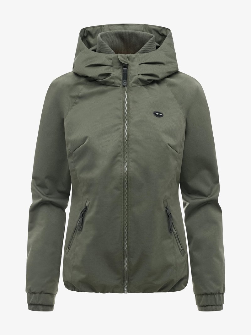 Olivengrøn hættejakke med lynlås foran, lynlåslommer i siderne, elastiske manchetter og lille sort logo på venstre bryst.