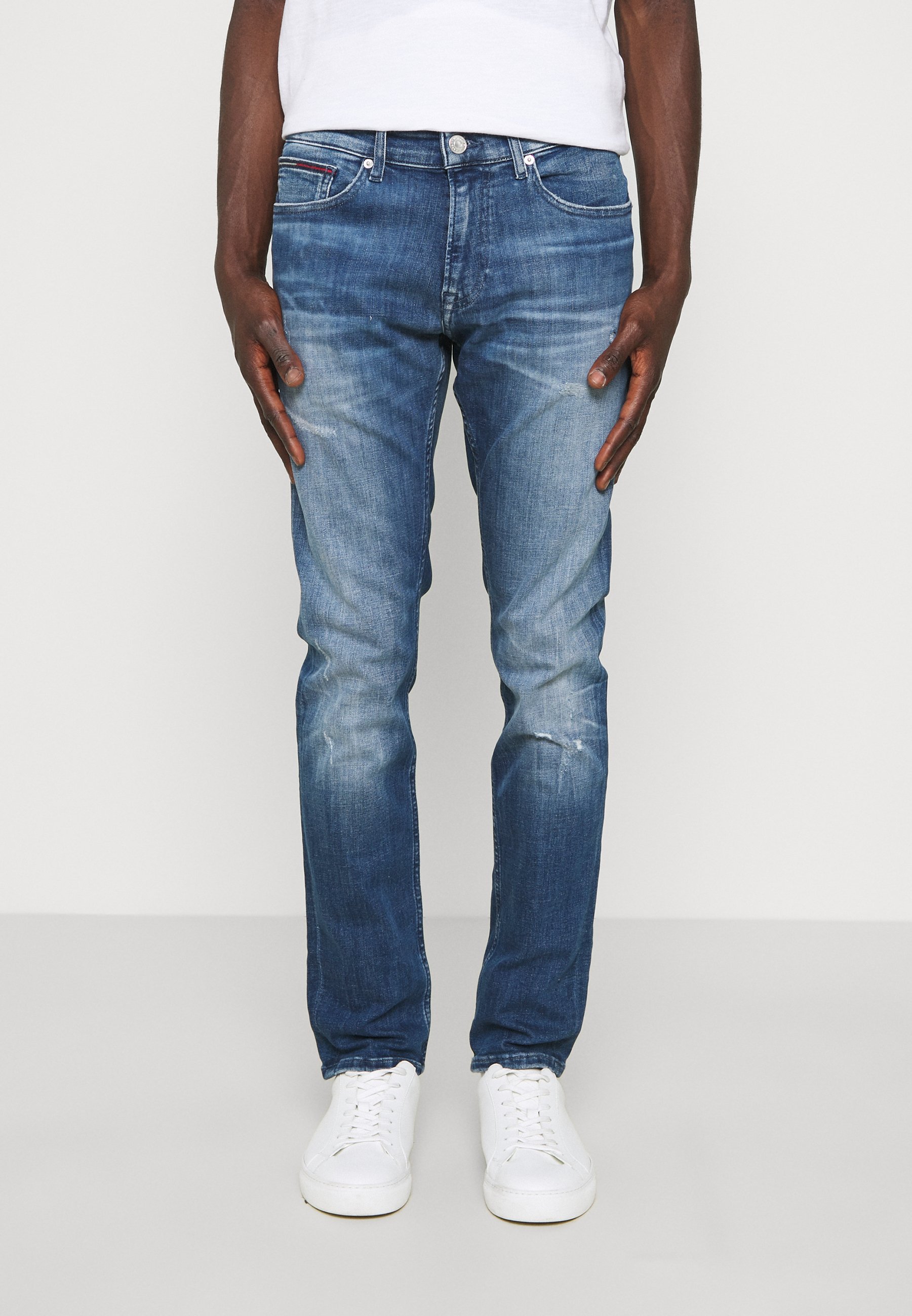 Tommy Jeans SCANTON SLIM - Prigludę džinsai - denim dark/tamsiai mėlynų  džinsų - Zalando.lt
