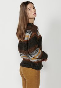 Koroshi Svetrík - multicolor multi coloured