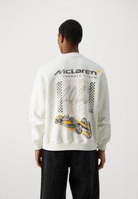 Abercrombie & Fitch FORMULA MCLAREN - Bluză de molton - jet stream