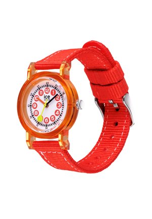 Børne analogt armbåndsur med orange plastik urkasse, hvid urskive med røde tal, sorte time- og minutvisere, gul sekundviser og rød stofrem.