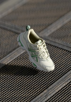 GEL-NYC UTILITY UNISEX - Trainers - cream/kale