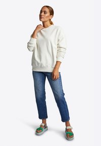 Rich & Royal MIT CREW-NECK - Sweater - pearl white