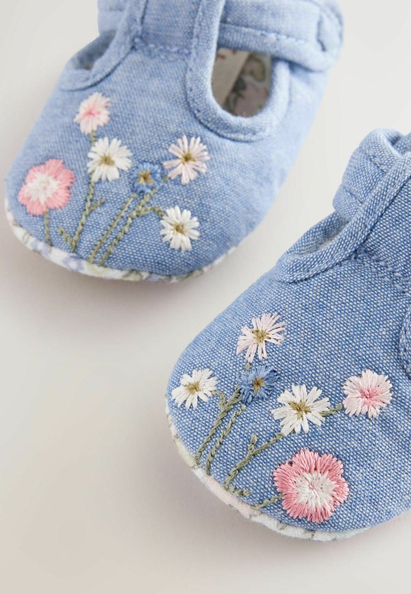 REGULAR FIT – EMBROIDERY – Krabbelschuh – denim