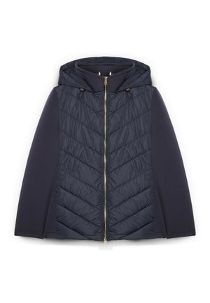 Marineblauwe jas met capuchon, gewatteerd voorpaneel, gladde stoffen mouwen en een goudkleurige ritssluiting in het midden.