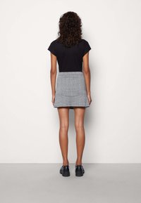 Hollister Co. A-linjekjol - grey