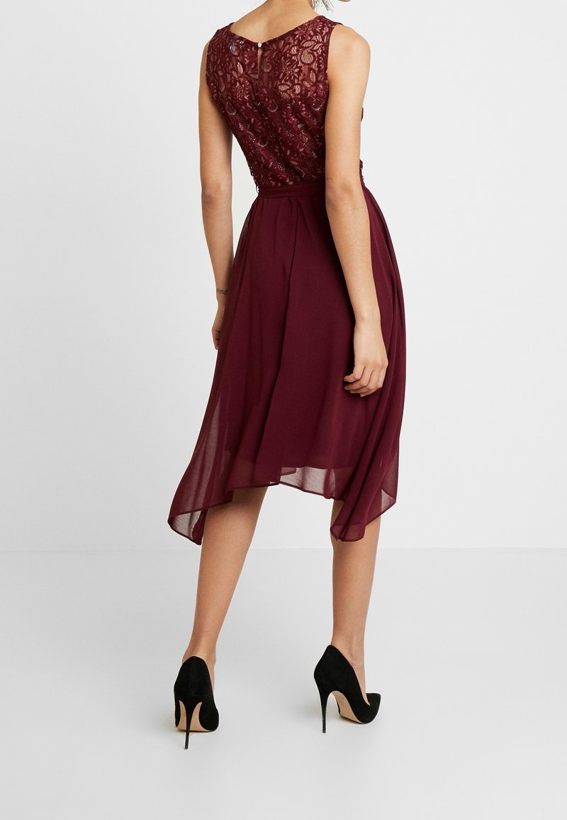 Dorothy Perkins Cocktail dress / Party dress - dark red - (Pre-owned) - Zalando.ie Dorothy Perkins Cocktail dress / Party dress - dark red - (Pre-owned) - Zalando.ie