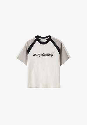 B.ANGEL, CREW-NECK T-SHIRT WITH “ALWAYS COOKING” SLOGAN - T-shirt imprimé - white black