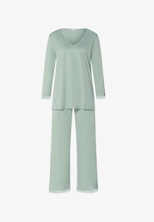 Hellgrünes Pyjama-Set mit einem V-Ausschnitt-Oberteil mit langen Ärmeln und gewelltem Saum, kombiniert mit passenden gerade geschnittenen Hosen. Weicher Stoff.