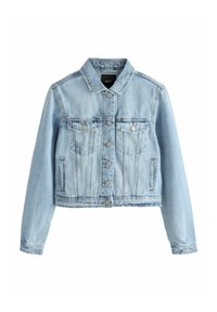 Chaqueta de mezclilla azul claro con cuello con solapa, cierre frontal de botones, dos bolsillos en el pecho y bolsillos laterales. Corte corto.