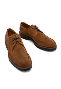 RYŁKO Chaussures à lacets - brown