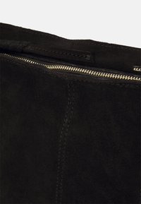 Zign Mala a tiracolo - black
