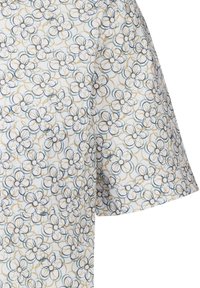 Camicia corta in cotone con maniche corte caratterizzata da un motivo floreale blu e beige su uno sfondo bianco, con scollatura rotonda e orlo dritto.