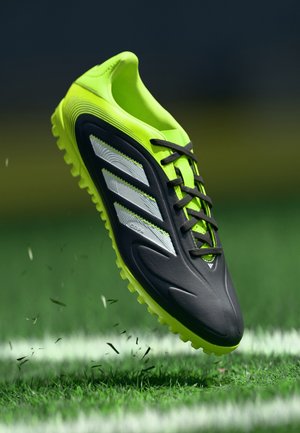 COPA PURE - Korki Turfy