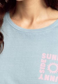 Billabong Camiseta estampada - blue