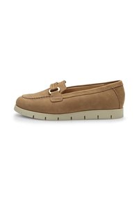 Helle Wildlederloafer mit runder Zehenform, die mit einem dekorativen Riemen und einer Schnallenverzierung ausgestattet sind, sowie einer flexiblen cremefarbenen Sohle mit Rillen.